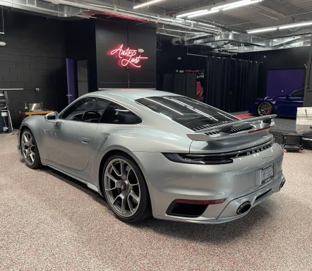 Porsche 911 inside autolust detailing