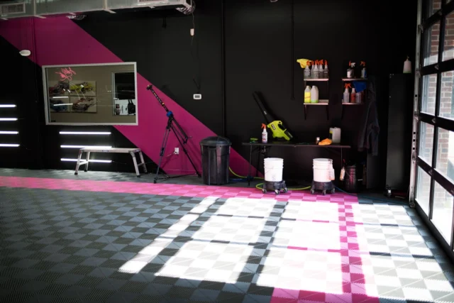 Bring me your swirls, your scratches, your un-PPFed masses.#paintprotectionfilm #ppf #ceramiccoating #paintcorrection #trianglecars