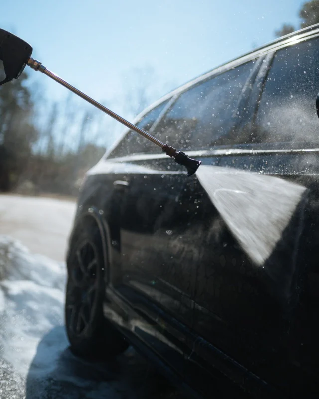 Pre-wash violence.
Then the careful stuff.#paintprotectionfilm #ppf #ceramiccoating #paintcorrection #apexnc