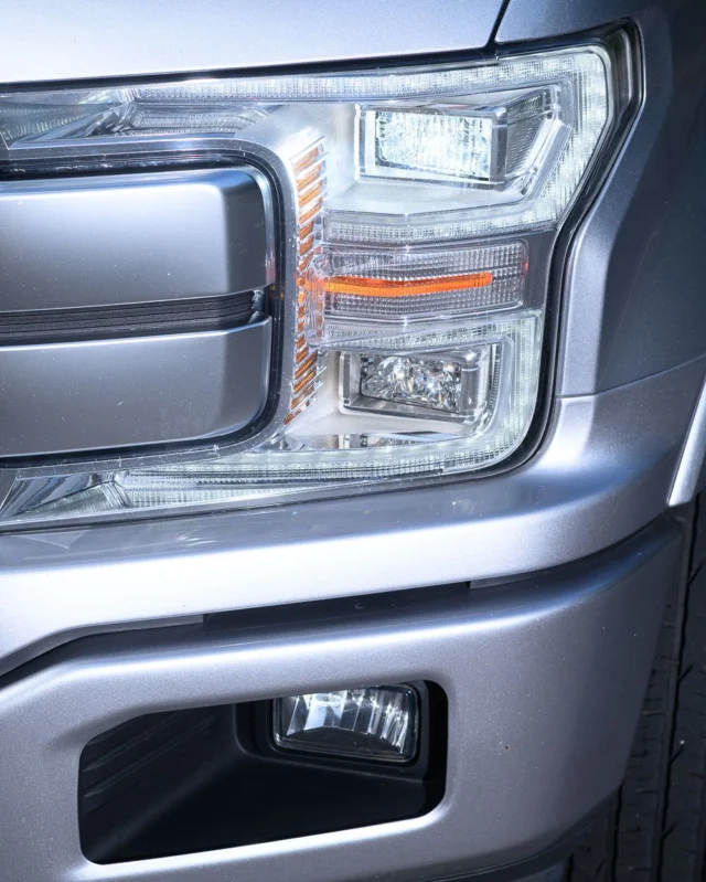 Resale prep, done the right way.
This truck got a proper wash and finishing detail for a clean handoff, plus PPF where it counts.#paintprotectionfilm #ppf #paintprotection #clearbra #ppfinstall #carcare #autocare #apexnc #carync #raleighnc #northcarolina #trucklife