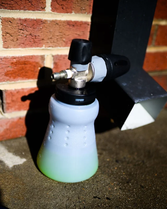 Foam cannon FTW.
Because we like our dirt pre-softened.#paintprotectionfilm #ppf #ceramiccoating #paintcorrection #raleighnc